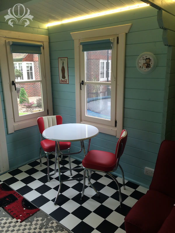 Play House - 1950s American Diner Design