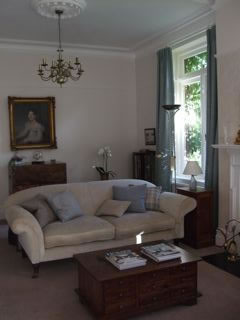 Hampton House Interior Design - Lounge with Chandlier